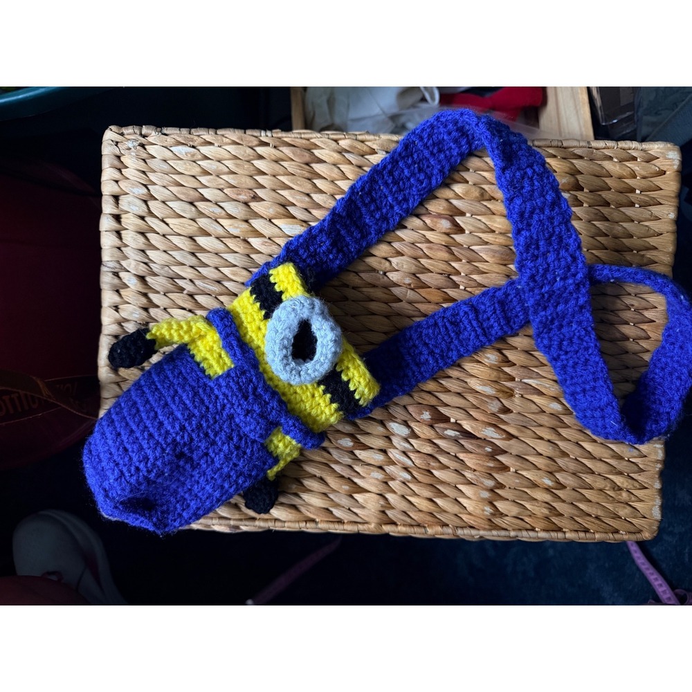 Handmade Minion Crochet Water Bottle Holder Kids One Size Blue Yellow Excellent